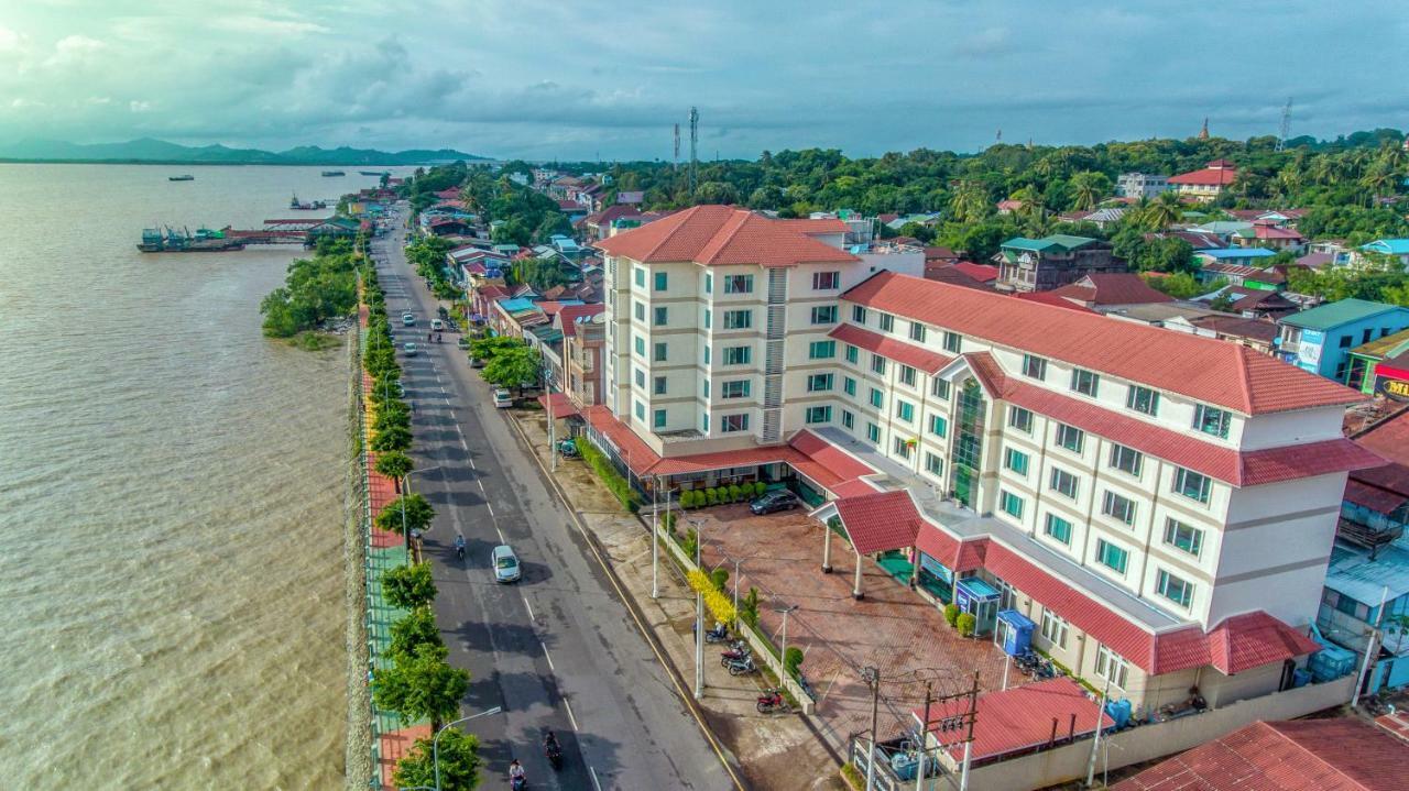 Ngwe Moe Hotel Mawlamyine Exteriör bild