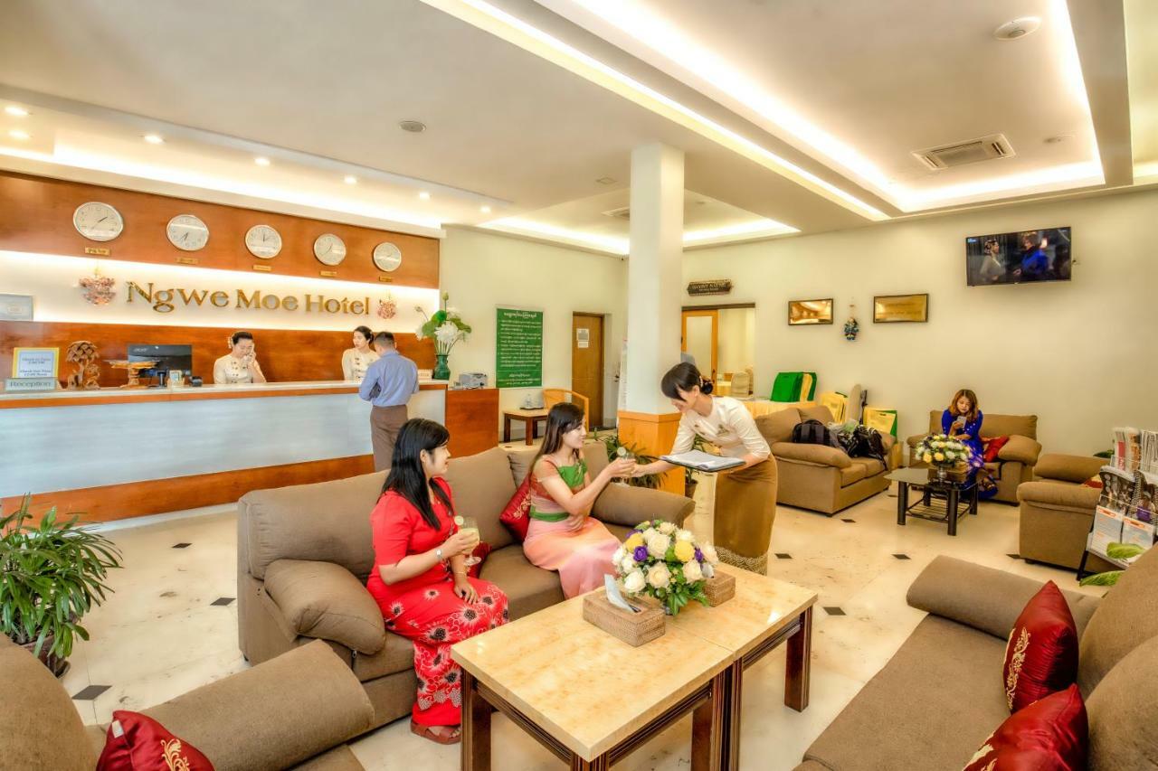 Ngwe Moe Hotel Mawlamyine Exteriör bild